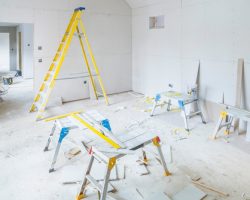 Gypsum,plasterboard,installation,in,a,room,interior,during,a,house
